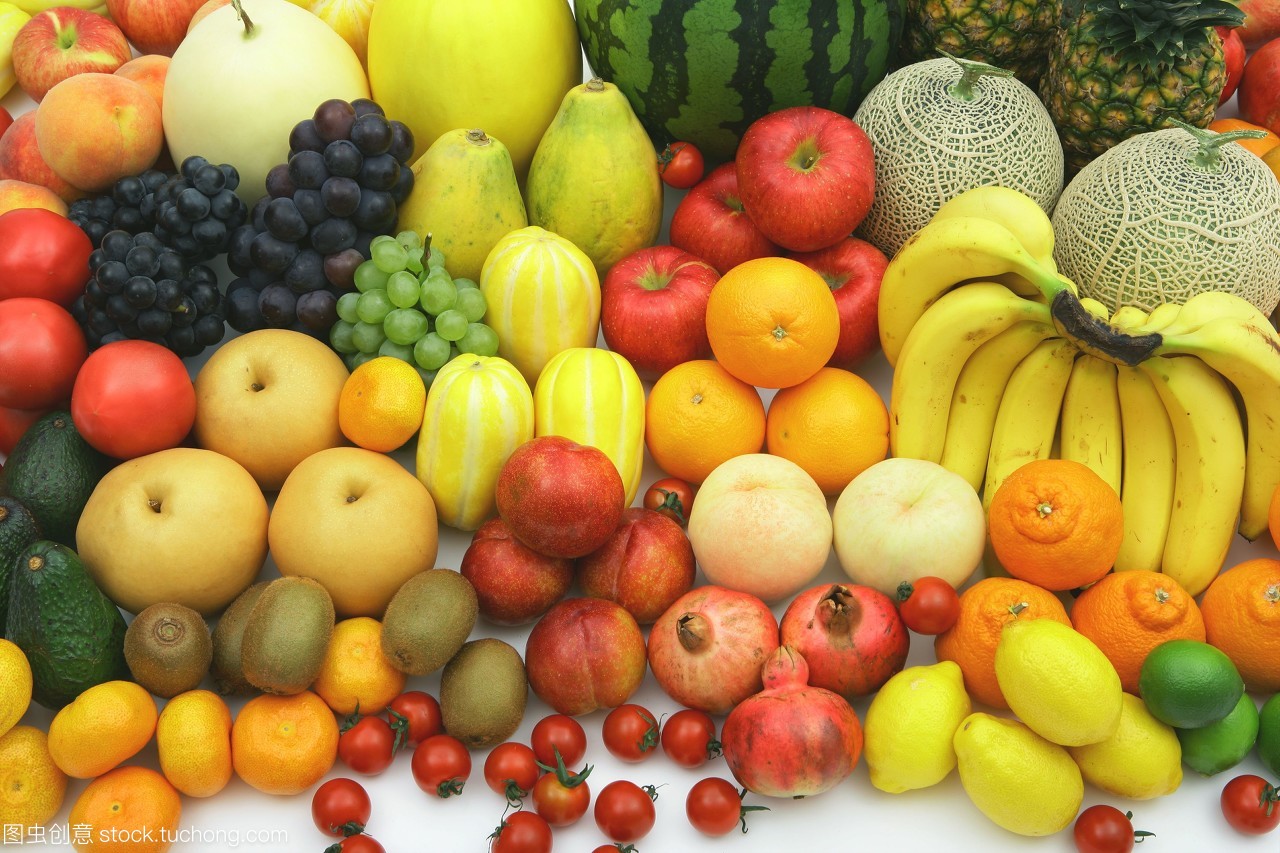 科技與自然奏鳴曲 現(xiàn)代無(wú)人化果蔬豐收?qǐng)D景