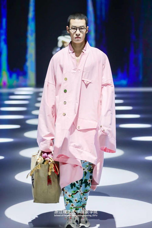 畢業(yè)設(shè)計(jì)丨浙江理工大學(xué)服裝學(xué)院2021屆畢業(yè)設(shè)計(jì)作品發(fā)布會開幕式暨服裝與服飾設(shè)計(jì)專業(yè)畢業(yè)作品展演舉行
