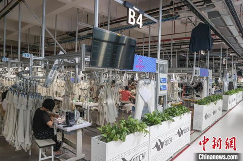 江西南昌 針織服裝企業趕制出口訂單忙